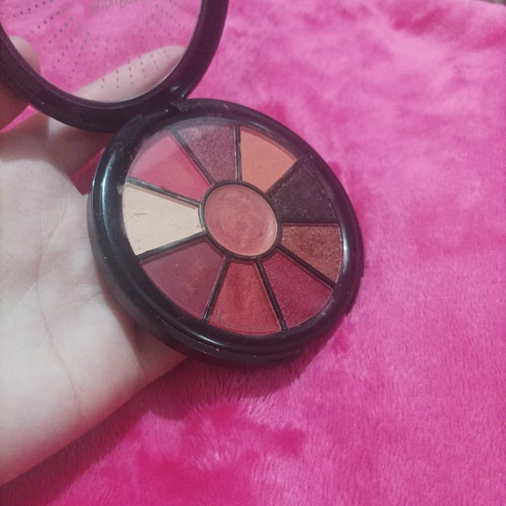 review photo of RubyRose burgundy shared by @lokalari11 on 02 Jul 2022 - review