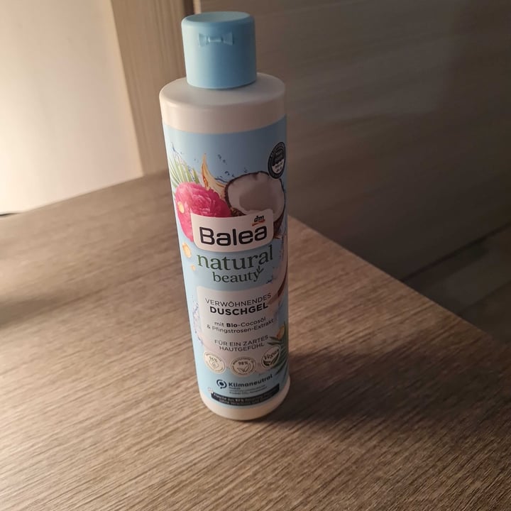 photo of Dm balea gel doccia con olio di cocco bio ed estratto di peonie shared by @eva12 on  16 Sep 2022 - review