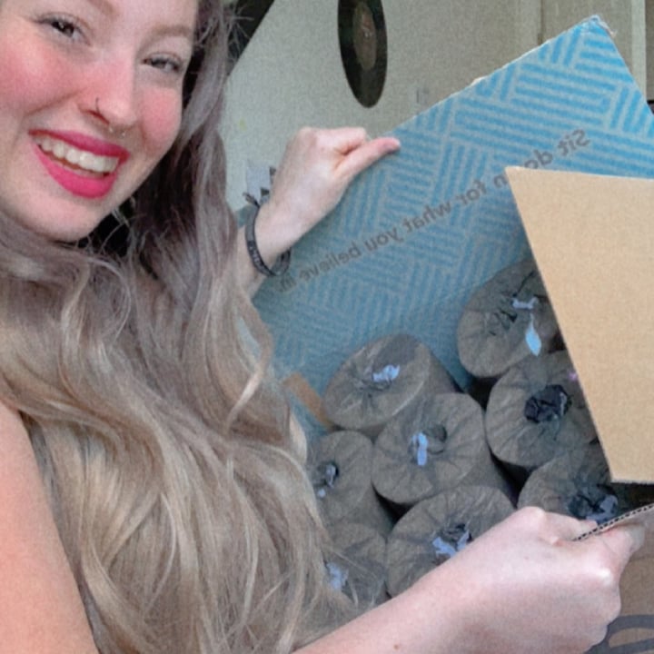 review photo of Reel Toilet Paper Toilet Paper shared by @tianaowen on 07 Apr 2021 - review