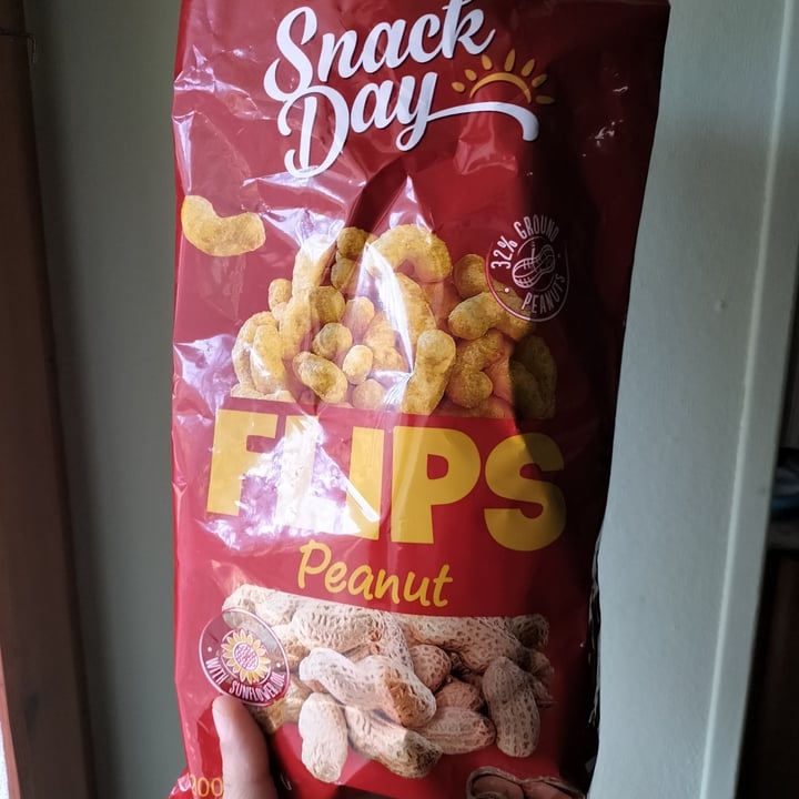photo of Snack Day Flip Peanuts shared by @silly on  11 Apr 2022 - review