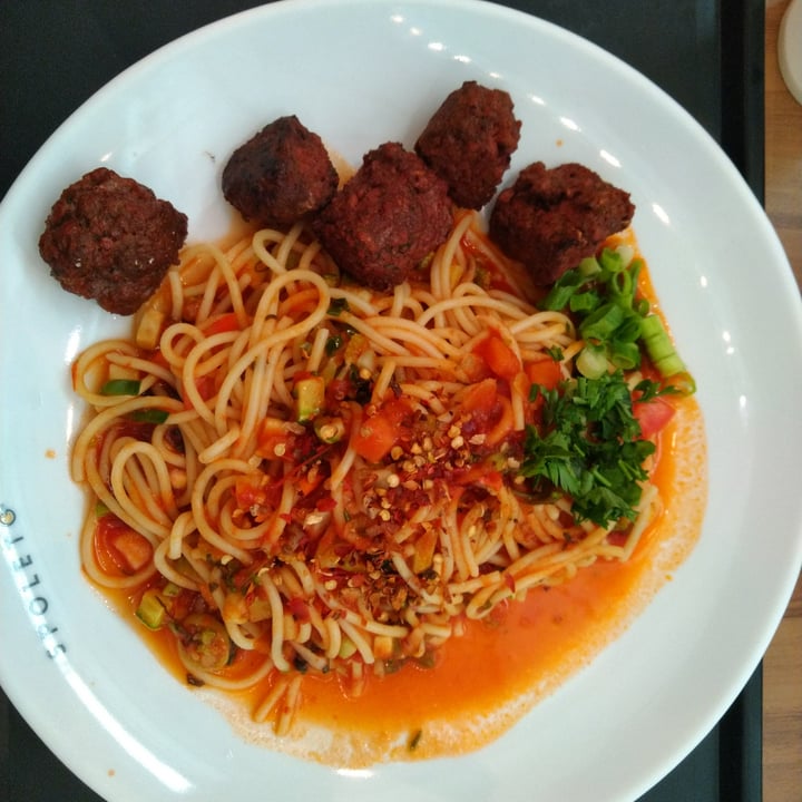 review photo of Spoleto Spaghetti com almondegas do futuro shared by @deborabp on 07 Nov 2022 - review