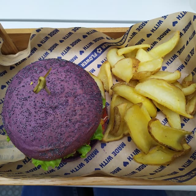 菜肴“Flower burger”的照片