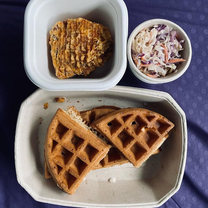 photo of Love Handle  Chick’n & Waffle shared by @mags21 on  07 Oct 2022 - review