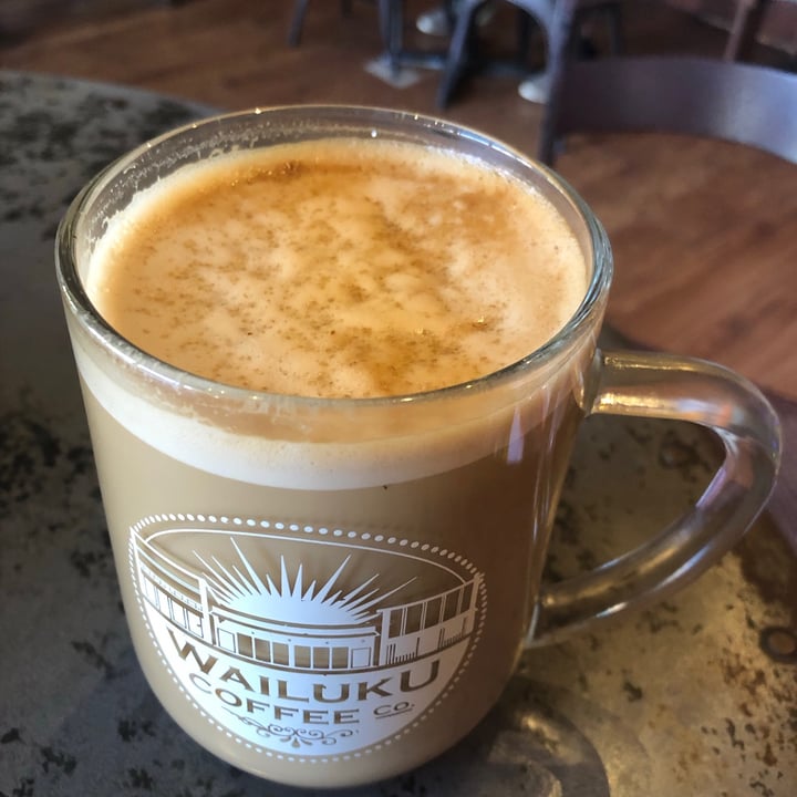 photo of Wailuku Coffee Company Oatmilk Latte shared by @raatz on  25 Oct 2020 - review