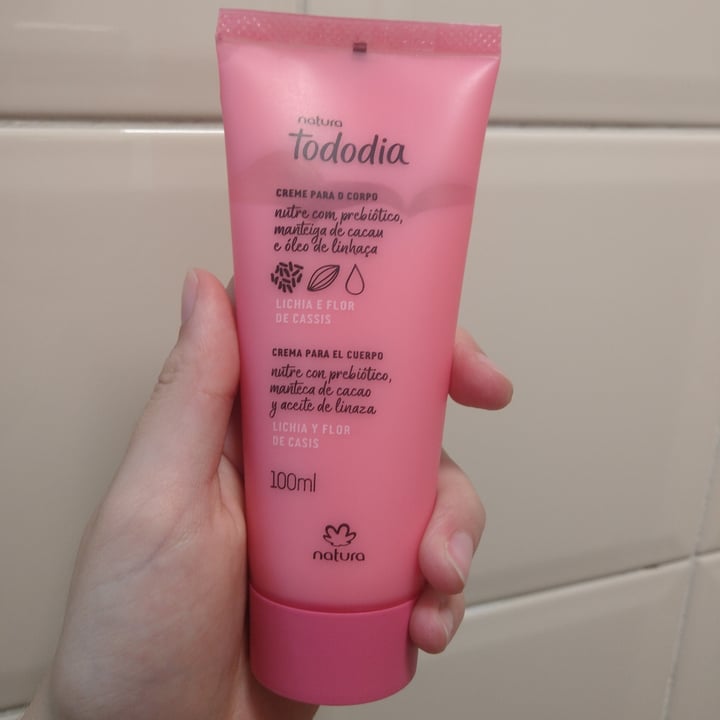 review photo of Natura Creme lichia e flor de cassis shared by @lilyvz on 08 Nov 2021 - review