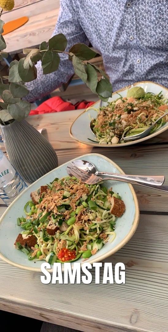 review photo of Aloha POKE in der Altstadt / Münster Selfmade Poke Bowl shared by @veganfan24 on 29 Feb 2020 - review