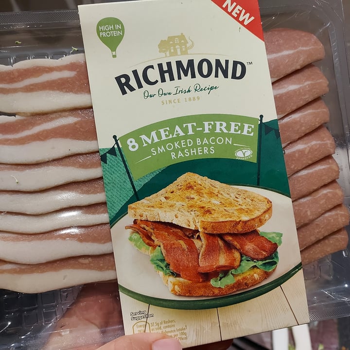 photo of Richmond Richmond Meat Free Smoked Bacon Rashers shared by @skito1987 on  23 Dec 2021 - review