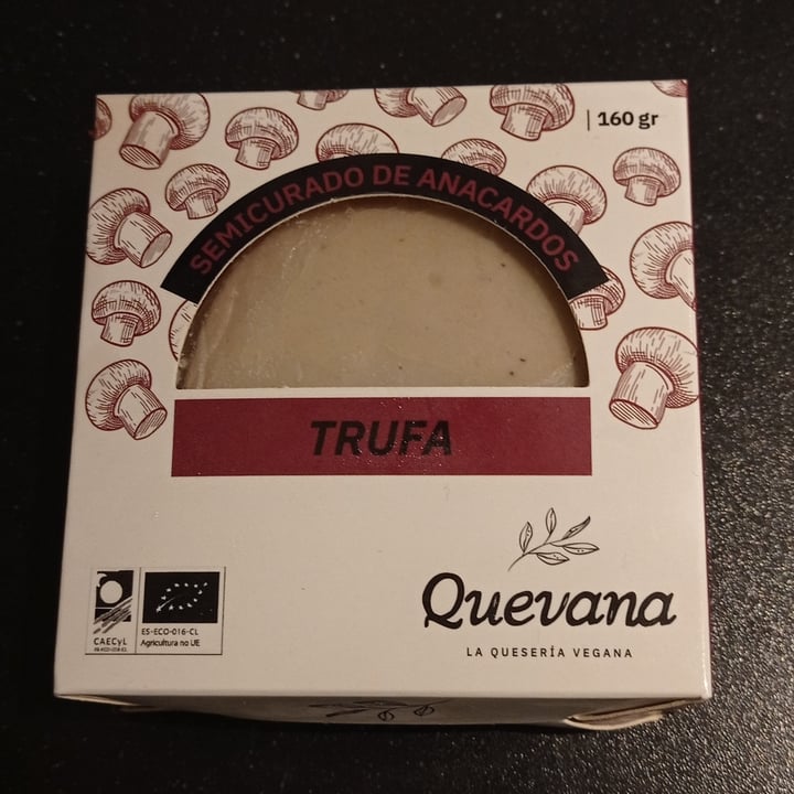 photo of Quevana Semicurado De Anacardos Con Trufa shared by @nuriawashungry on  09 Oct 2022 - review