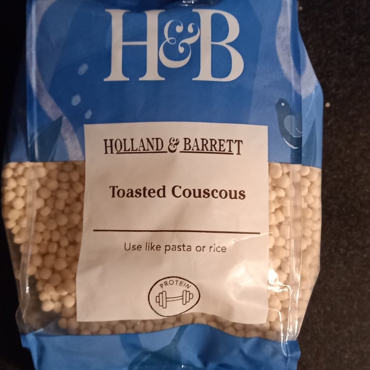 photo of Holland & Barrett Toasted couscous shared by @katschi on  01 Jan 2022 - review