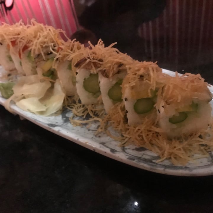 photo of Noa Sushi & Robata Yasai Veggie Roll shared by @julieincolombia on  25 Feb 2021 - review