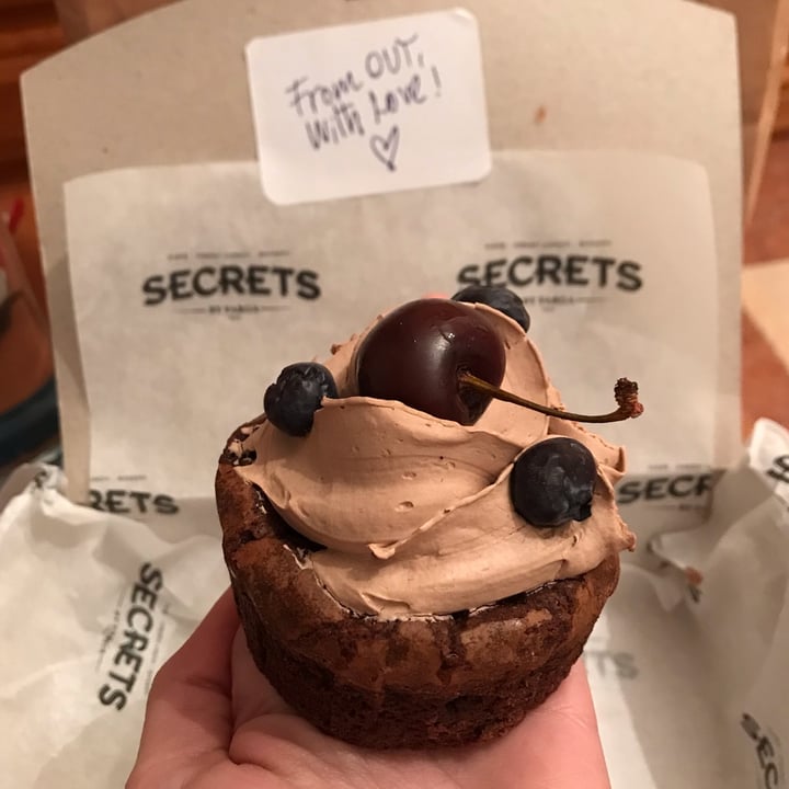 photo of Secrets by Farga Vegan Brownie shared by @irequinzel on  08 Mar 2022 - review