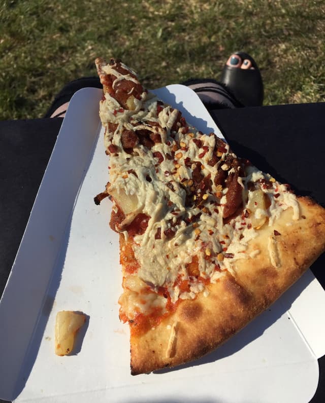 Photo of the dish “Toronto Island Pizza”