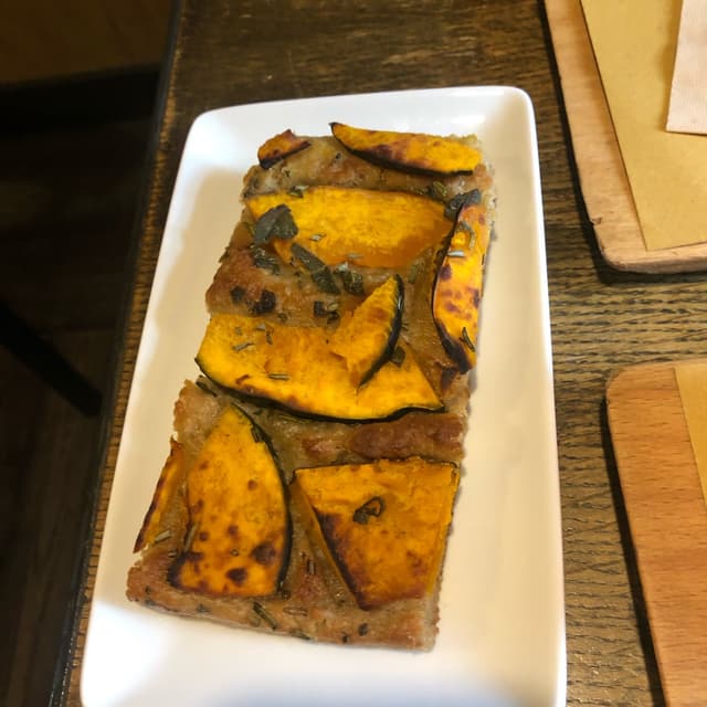 菜肴“Focaccia con zucca”的照片