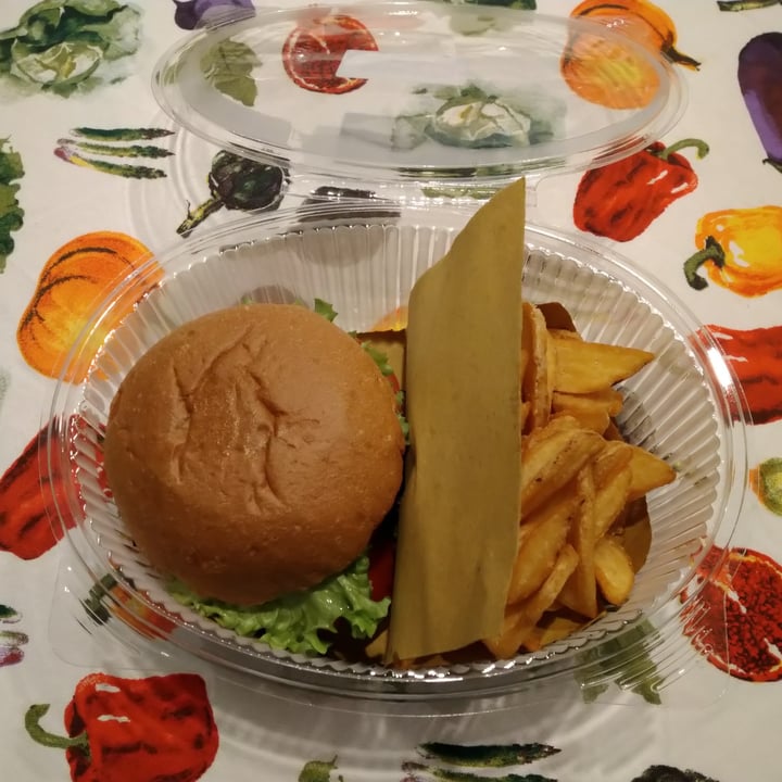 photo of Ristorante Corso 61 Burger Corso70 shared by @rirene on  08 Feb 2021 - review