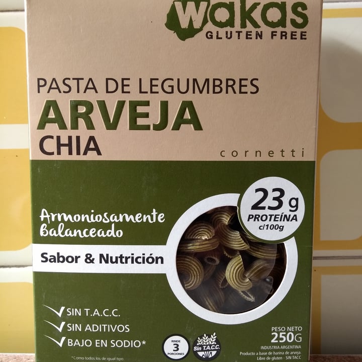photo of Wakas Pasta de Legumbres Arvejas y Chia shared by @nehuesalva on  29 May 2022 - review