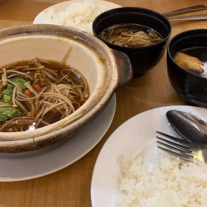 review photo of D’Life Signature Claypot Bak Kut Teh 砂煲肉骨茶湯 shared by @leivegan on 28 Mar 2020 - review