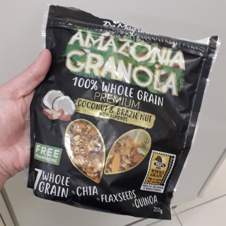 photo of Da Magrinha Amazonia granola shared by @lulourenco on  30 Apr 2022 - review