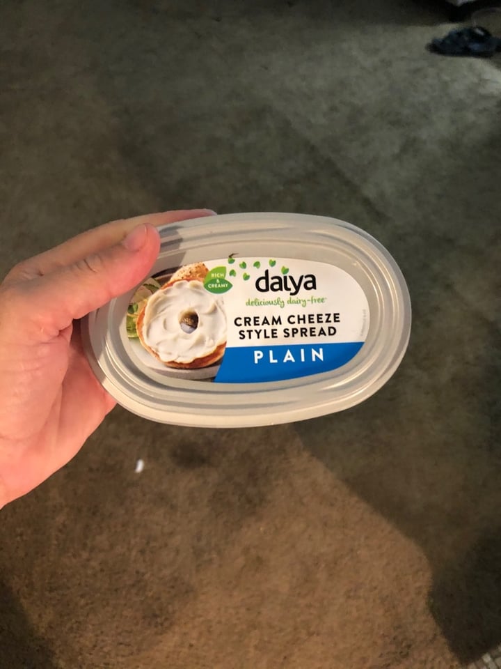 photo of Daiya Plain Cream Cheeze Style Spread shared by @eackerman80 on  07 Jan 2020 - review