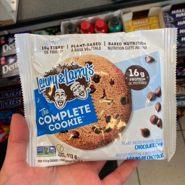 photo of Lenny & Larry’s Chocolate Chip Snack Size Cookie shared by @silviia on  17 Apr 2022 - review
