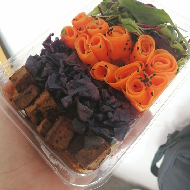 review photo of Veggi Stockist Lux Poke Bowl 2 shared by @maracetta on 20 Aug 2021 - review