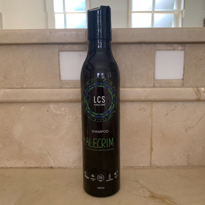 review photo of LCS Hair Care Shampoo De Alecrim shared by @renatadoria on 09 May 2022 - review