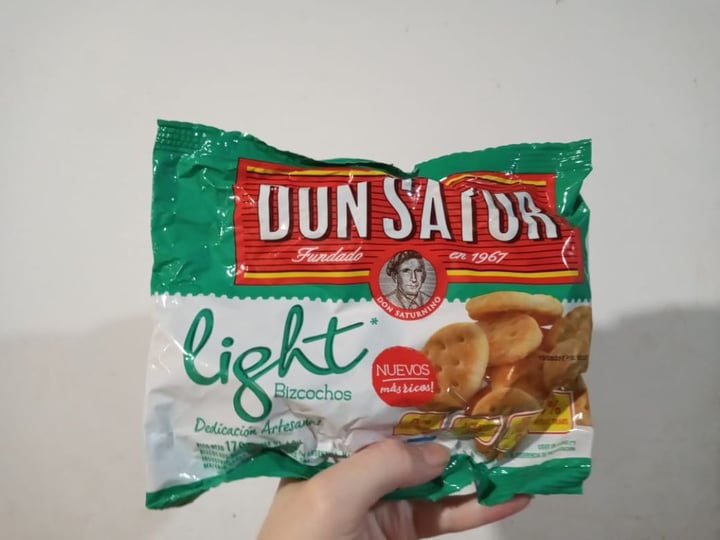 photo of Don Satur Bizcochos Light shared by @amaikefn on  05 Apr 2020 - review