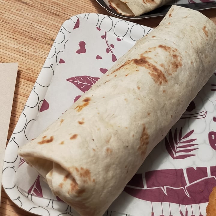 photo of Las Vegan's bye roll shared by @kiaralane on  05 Dec 2022 - review
