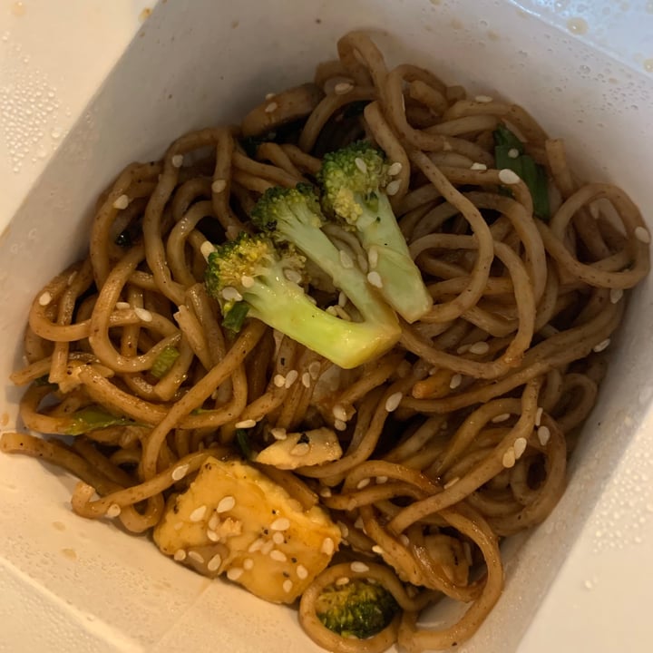 photo of honeygrow Create Your Own Stir-Fry shared by @chrisvegan21 on  17 Jun 2021 - review