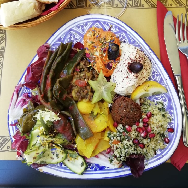 photo of Frary's ANTIPASTO VEGANO shared by @veggiecris on  02 May 2022 - review