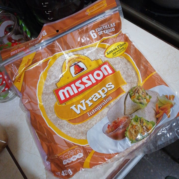 photo of Mission Foods Whole Wheat Torillas shared by @crisb30 on  14 Dec 2021 - review
