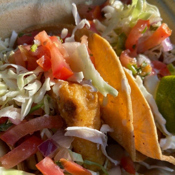 photo of Veggie Grill Baja Fish Tacos shared by @groovyjunebug on  28 Jul 2020 - review