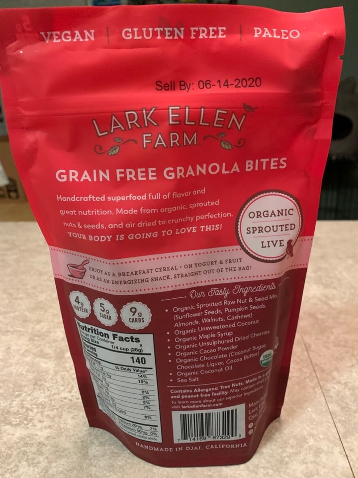 photo of Lark Ellen Farm Cherry Cacao Vegan Granola shared by @julieschultz54 on  31 Dec 2019 - review