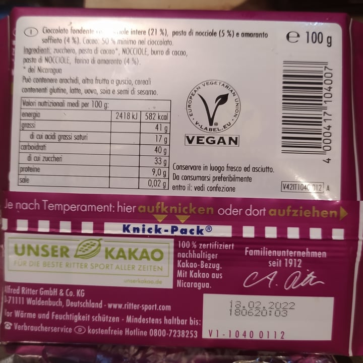 review photo of Ritter Sport Voll-Nuss Amaranth shared by @stefy74 on 05 Oct 2021 - review