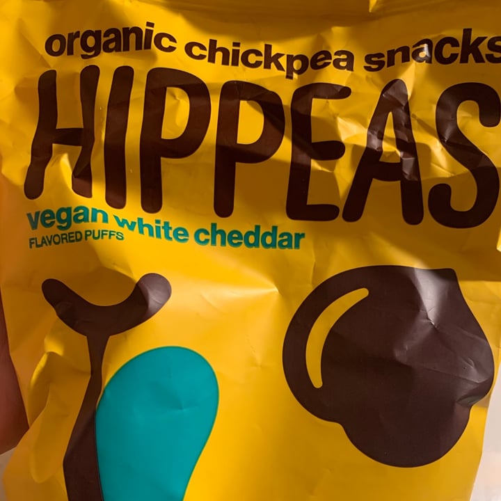 review photo of Hippeas Vegan White Cheddar Organic Chickpea Puffs shared by @kristinjeter on 29 Apr 2020 - review