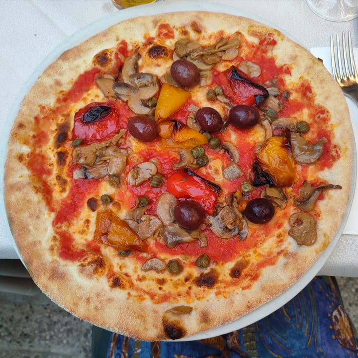 photo of Ancora pizza zingara senza mozzarella shared by @margheritadibosco on  01 Jul 2022 - review