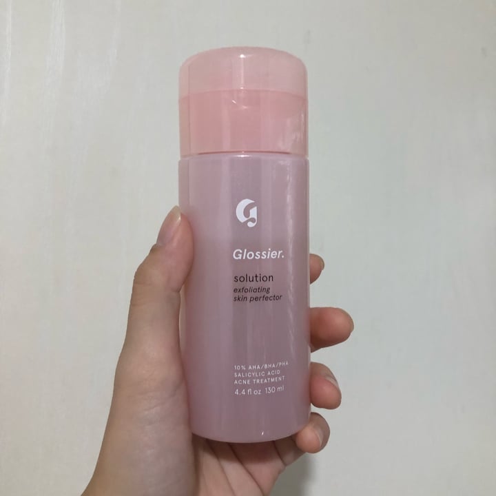 photo of Glossier solution skin perfector shared by @gxlsxy on  20 Sep 2022 - review