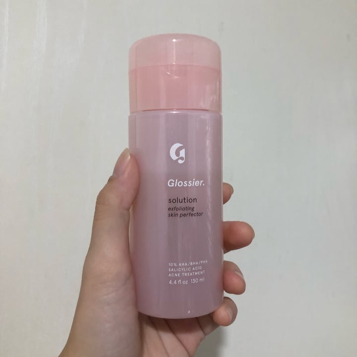review photo of Glossier solution skin perfector shared by @gxlsxy on 20 Sep 2022 - review