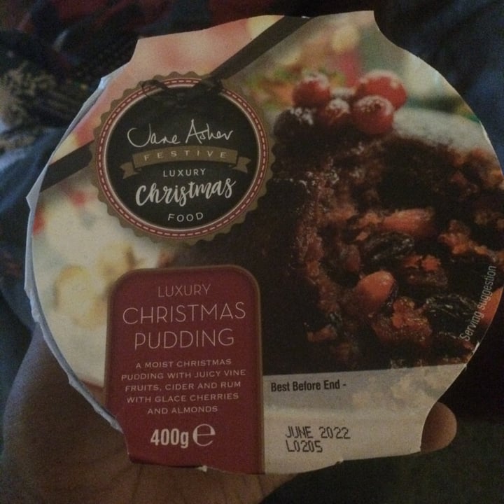 photo of Tesco Christmas pudding shared by @luke37 on  25 Dec 2020 - review
