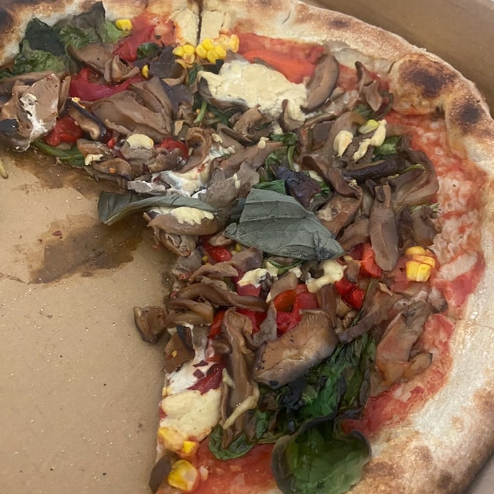 photo of Double Zero Garden Pizza shared by @isabelaferreiro on  05 Oct 2022 - review