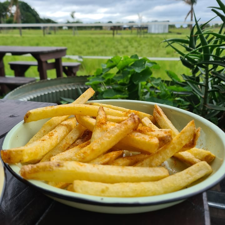 photo of Asher's Corner Cafe @ Ashers Farm Sanctuary Hand Cut Chips shared by @veronicagroen on  29 Jan 2022 - review