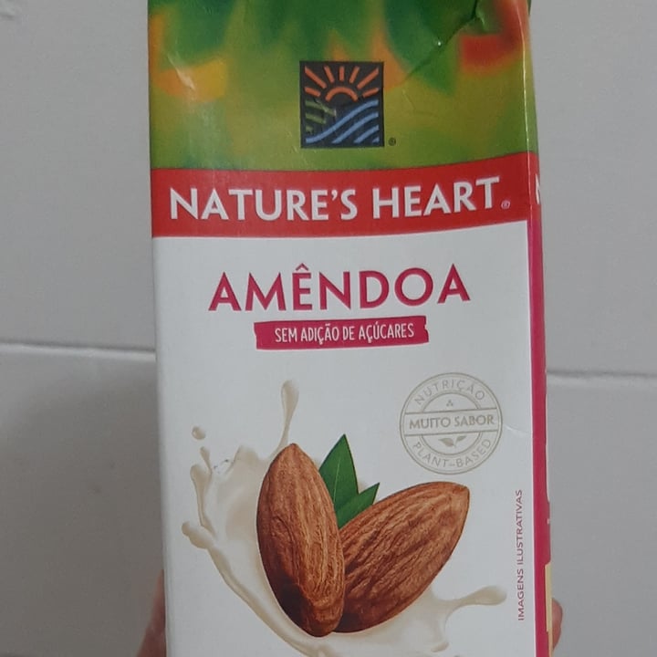 review photo of Nature's Heart Almond Milk shared by @stellamcn on 17 Apr 2022 - review