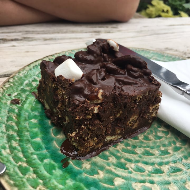 photo of Beetroot Sauvage Rocky Road shared by @katelouisepowell on  06 Sep 2020 - review