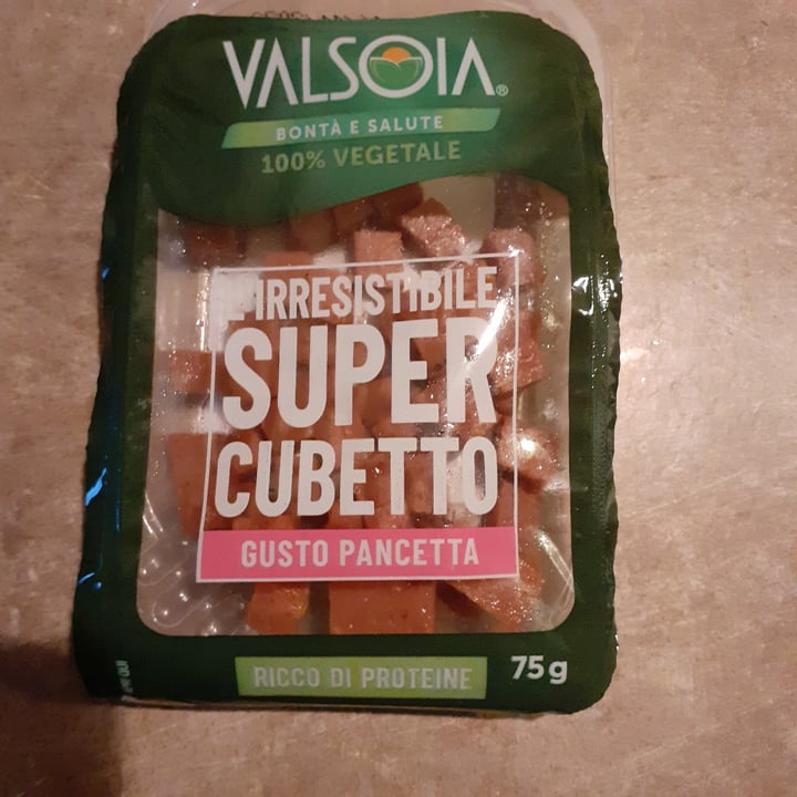 photo of Valsoia L'irresistibile super cubetto - gusto pancetta shared by @robina on  11 Oct 2022 - review