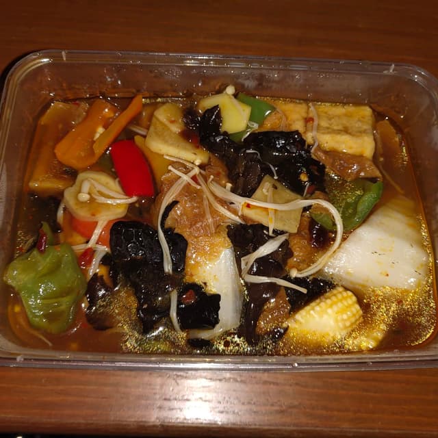 「Spicy Fried Bean Curd Vegetable」の料理の写真
