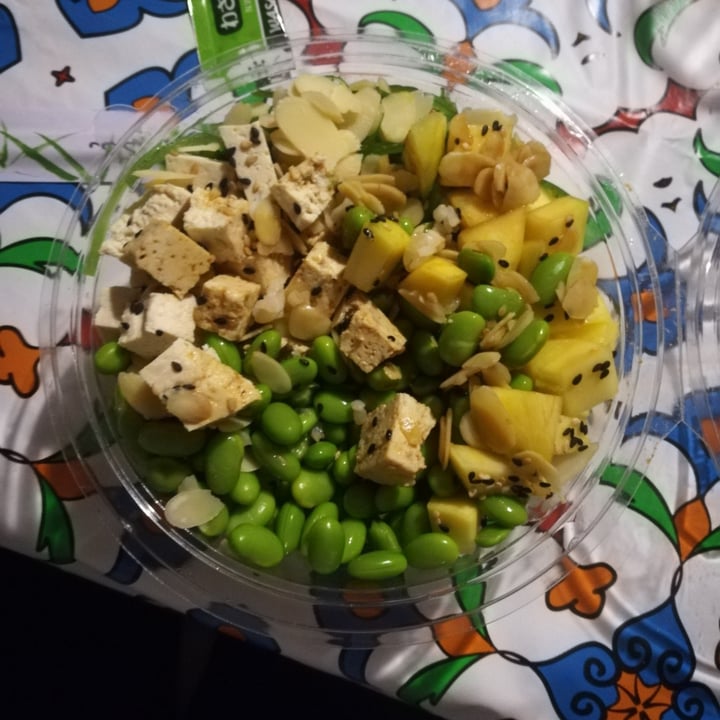 review photo of Sushi.lab vegan poke shared by @catodo on 10 Oct 2022 - review