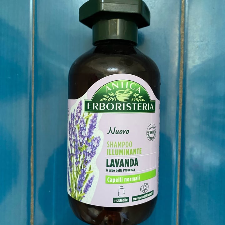 review photo of Antica erboristeria Shampoo Illuminante alla Lavanda shared by @ceciliasb on 28 Oct 2022 - review