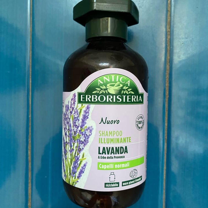 photo of Antica erboristeria Shampoo Illuminante alla Lavanda shared by @ceciliasb on  28 Oct 2022 - review