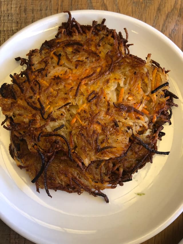 Foto do prato “Latkes”