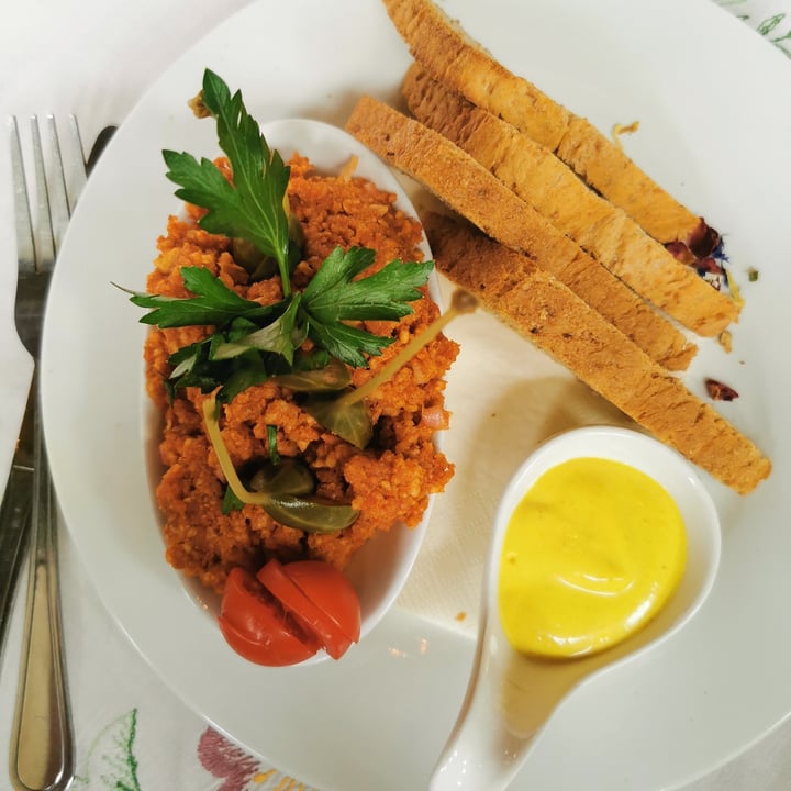 review photo of Harvest Café-Bistrot Harvest Tartar shared by @kacel on 20 Aug 2020 - review