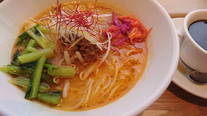 photo of T's TanTan - Narita Airport White Sesame Ramen shared by @hollya113 on  22 May 2019 - review